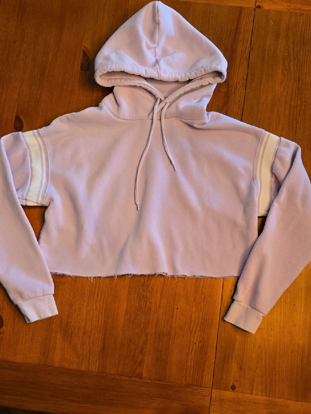 Urban Outfitters Lavender Cropped Hoodie with White Sleeve Stripes. Size Small.